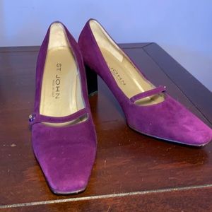 St. John  Genuine leather suede. Purple with gold accents. Size 6 B